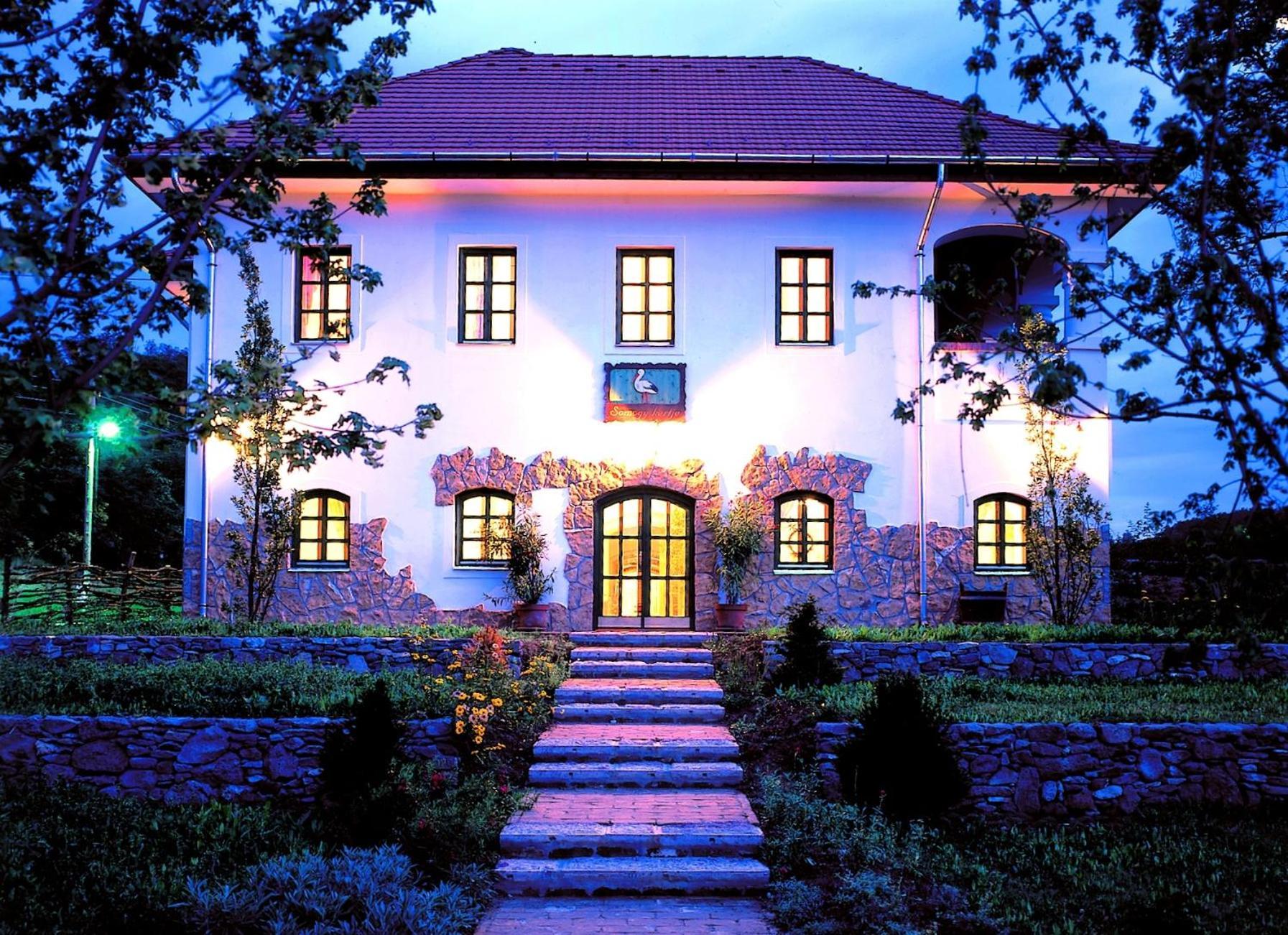 Somogy Kertje Üdülőfalu és Étterem Bonnya Exterior foto